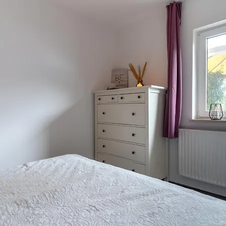 Leona Haus Laffina Διαμέρισμα *