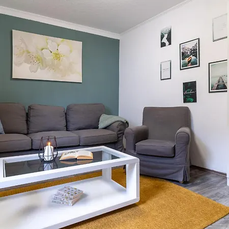 Leona Haus Laffina Apartment *