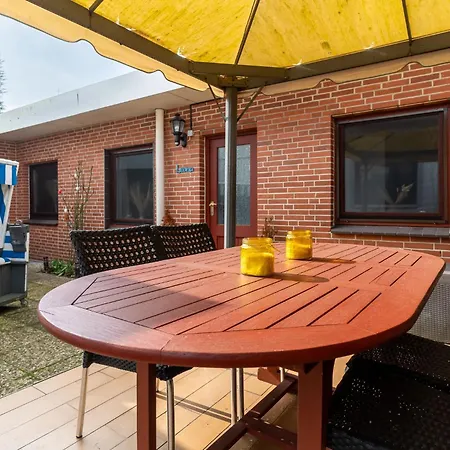 Leona Haus Laffina Apartment